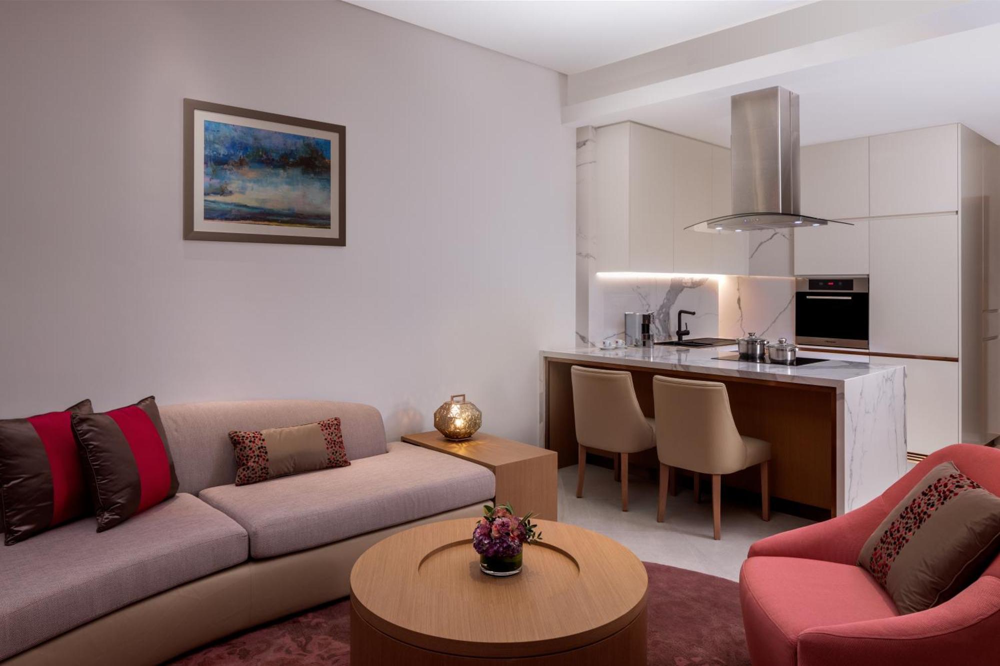Hilton Dubai Creek Hotel & Residences エクステリア 写真