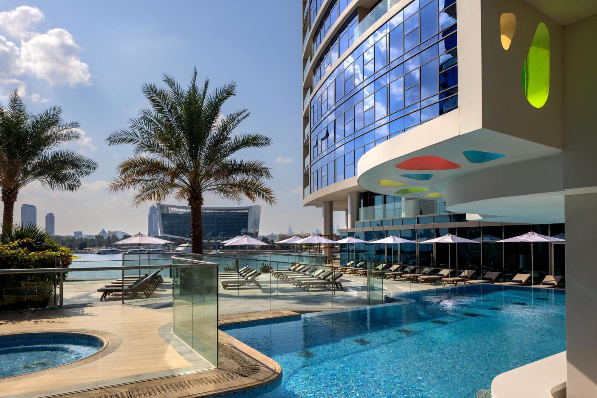 Hilton Dubai Creek Hotel & Residences エクステリア 写真