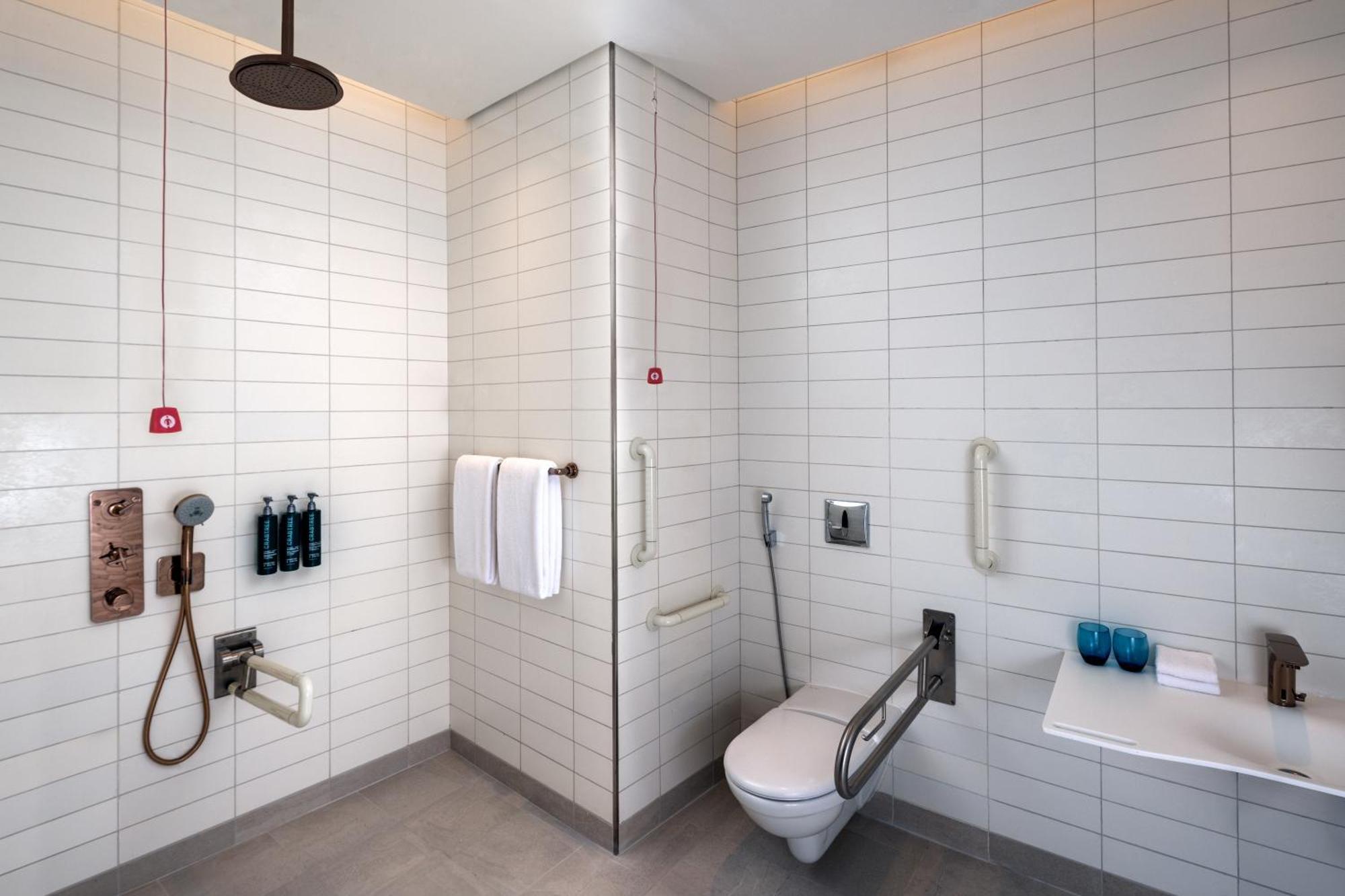 Hilton Dubai Creek Hotel & Residences エクステリア 写真